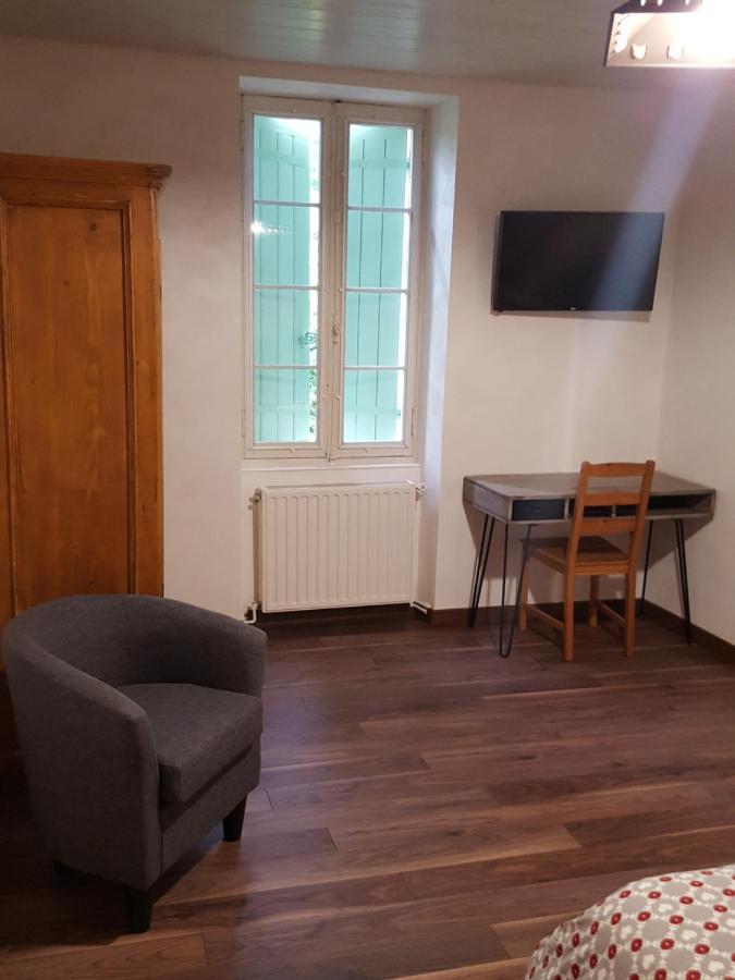 Chez Alexandra Bed & Breakfast Louchats Exterior foto